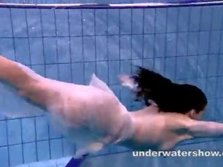اندريا أفلام لطيف هيئة تحت الماء