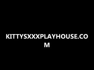 Kittyssxxplayhouse.com captivating dread cabeza duro follando